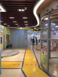 -多多淘儿童体验中心(重庆来福士店)
