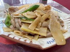 -幽优农庄·森波拉特色本地农家菜