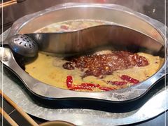 -重庆风光老灶火锅城(同德广场店)