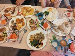 -中央电视塔旋转餐厅