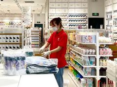 -名创优品(山东青岛华润万象城店)