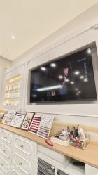 -Nail Me美甲美睫