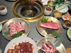 -韩白山·朝鲜族烤牛肉·酱蟹(长宁龙之梦店)