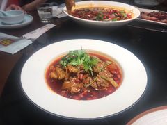 -川流不息·地道川菜·小龙虾(新松江路店)