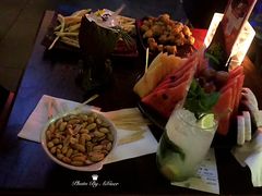 -TZ House音乐现场(来福士中心店)