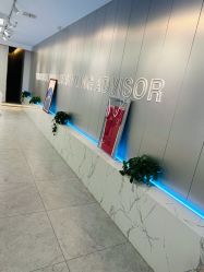 -PE SALON