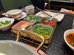 -得意咚瓜·顺德鱼生·冬瓜火锅(深圳首店)