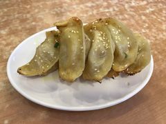 -小姜锅贴(凤凰街店)