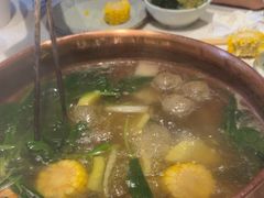 -牛村来人潮汕牛肉火锅(西单店)