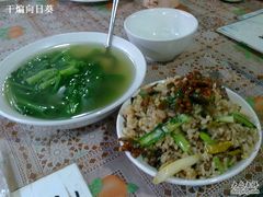 88号小吃店-纳西炒饭和青菜汤-88号小吃店·经典云南菜·地道纳西美食