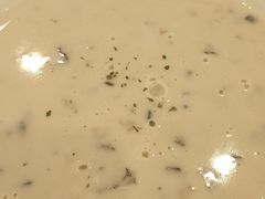 传统奶油蘑菇汤-萨莉亚意式餐厅(西青道欧亚达店)