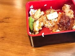 -鸟鸣门屋台料理(金帝银泰店)