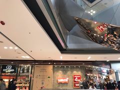 -东荟城名店仓