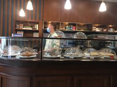 面包甜点陈列柜-Pie Bird(新闸路店)