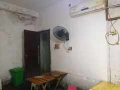 -胡仁根胡记炸炸炸