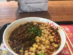 -聚园面庄(新光天地店)