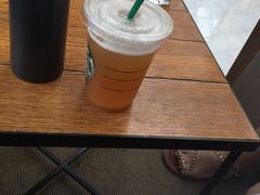 -星巴克(深圳音乐厅店)