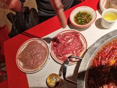 -厂花素芬九宫格火锅(红光店)