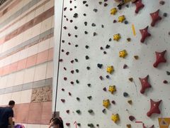 -山之巅攀岩馆(太古城店)