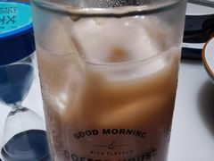 招牌原味奶茶-绿茶餐厅(成都太古里店)