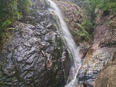 -南昆山川龙瀑布