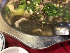 -谢老五跷脚牛肉·非遗传承店