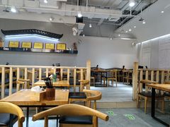 大堂-嘻小北·兰州清汤牛肉面(太平洋森活天地店)