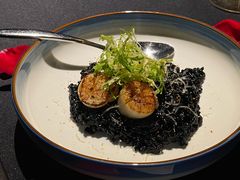 煎鲜贝墨鱼汁烩意大利米饭-小火花·干式熟成牛排馆Spark SteakHouse(剑桥郡店)