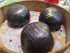 黑金流沙包-新大咀港式茶餐厅(宝山万达店)