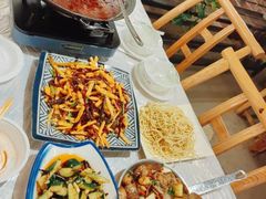 -霄汉牛三鲜湖北砂锅菜(万松园2店)
