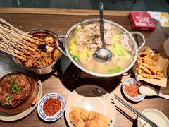 -肖四女乐山跷脚牛肉(世博源店)