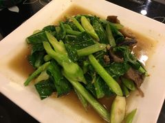-J Daeng Seafood