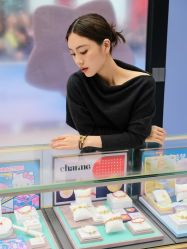 -周生生Chow Sang Sang(先天下店)