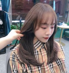 -银星女王公园发型艺术沙龙