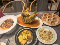 -闫府私房菜·百年鲁菜(恒隆店)