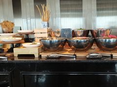 自助调料区-Social 秀西餐厅-长沙瑞吉酒店(运达店)