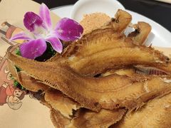 -鸭绿江海鲜烧烤大排档(杏林街店)