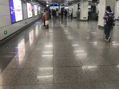 -闸弄口(地铁站)