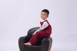 -爱你宝贝儿童摄影馆(朝霞东路店)