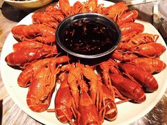 -巴厘龙虾·榜首油焖大虾(音乐学院·沿江酒馆店)