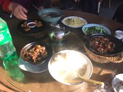 -临街徽菜馆·正宗黄山味