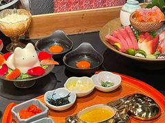 -蟹犇前•帝王蟹雪蟹(陆家嘴店)