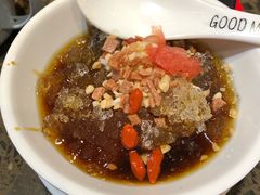 -沪小二炭火蛙锅(淮海中路美食不夜城店)