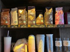 -星巴克(武康路店)