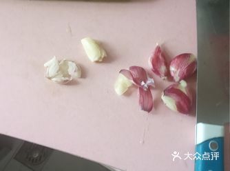 凉皮的制作方法。已经用结果分2/3+1/3的白面和合