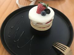 草莓裸蛋糕-Hello·生日蛋糕·下午茶·甜品台茶歇(瑞安东山店)
