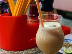 -Bờ kè Nhật Thi