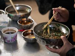 -正宗杨记普洱酸醋米线(总店)