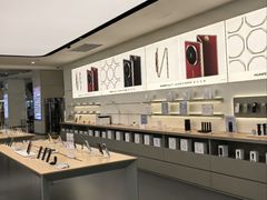-华为授权体验店(中山公园来福士)