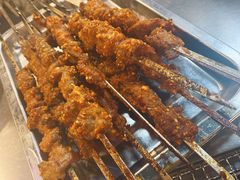 吊炉羊肉串-马路牙子烧烤音乐酒馆(望京店)